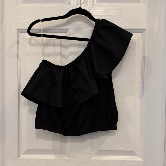 One-Shoulder Ruffle Blouse - Picture 3 of 3